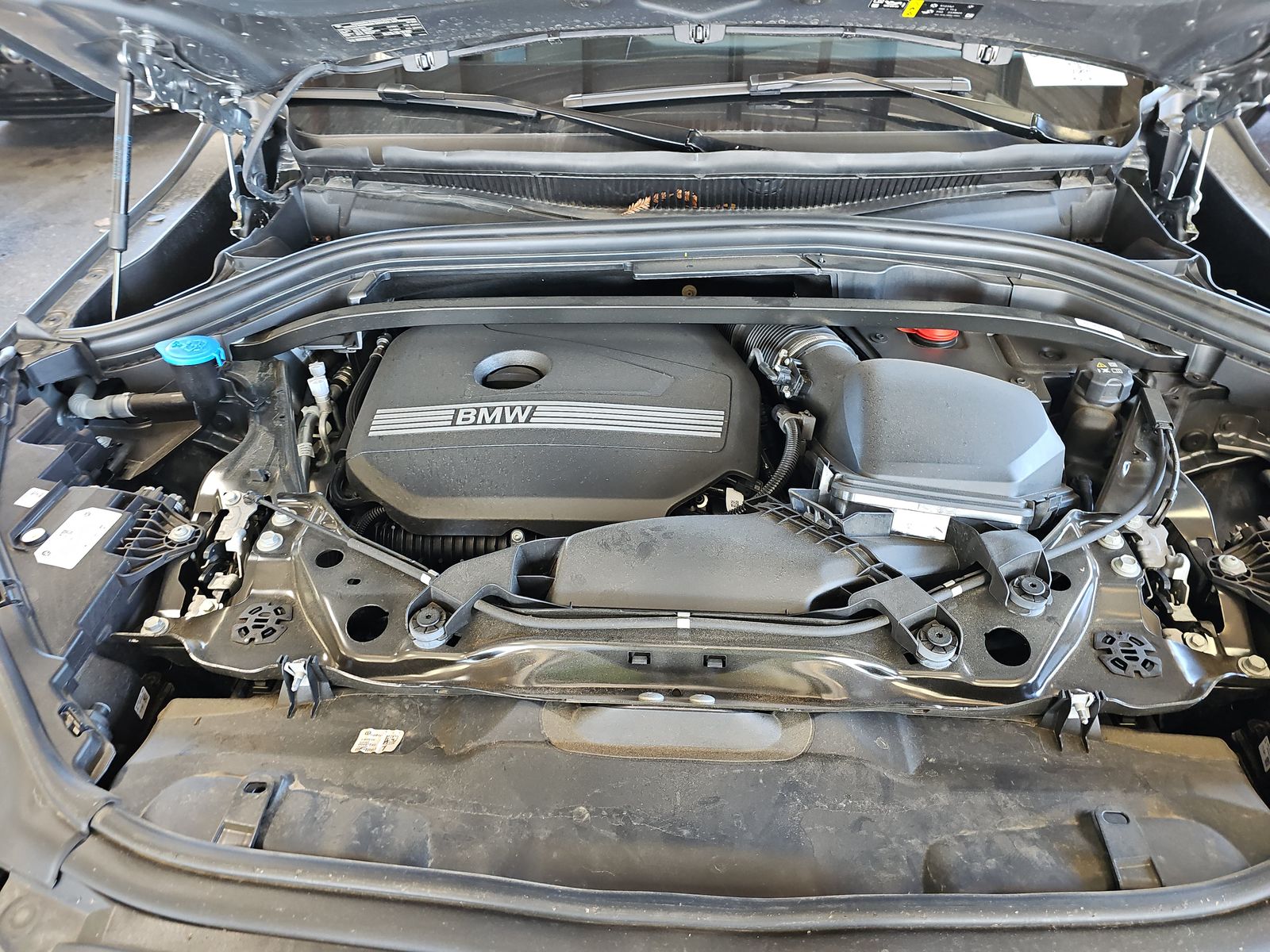 2025 BMW X2 xDrive28i AWD