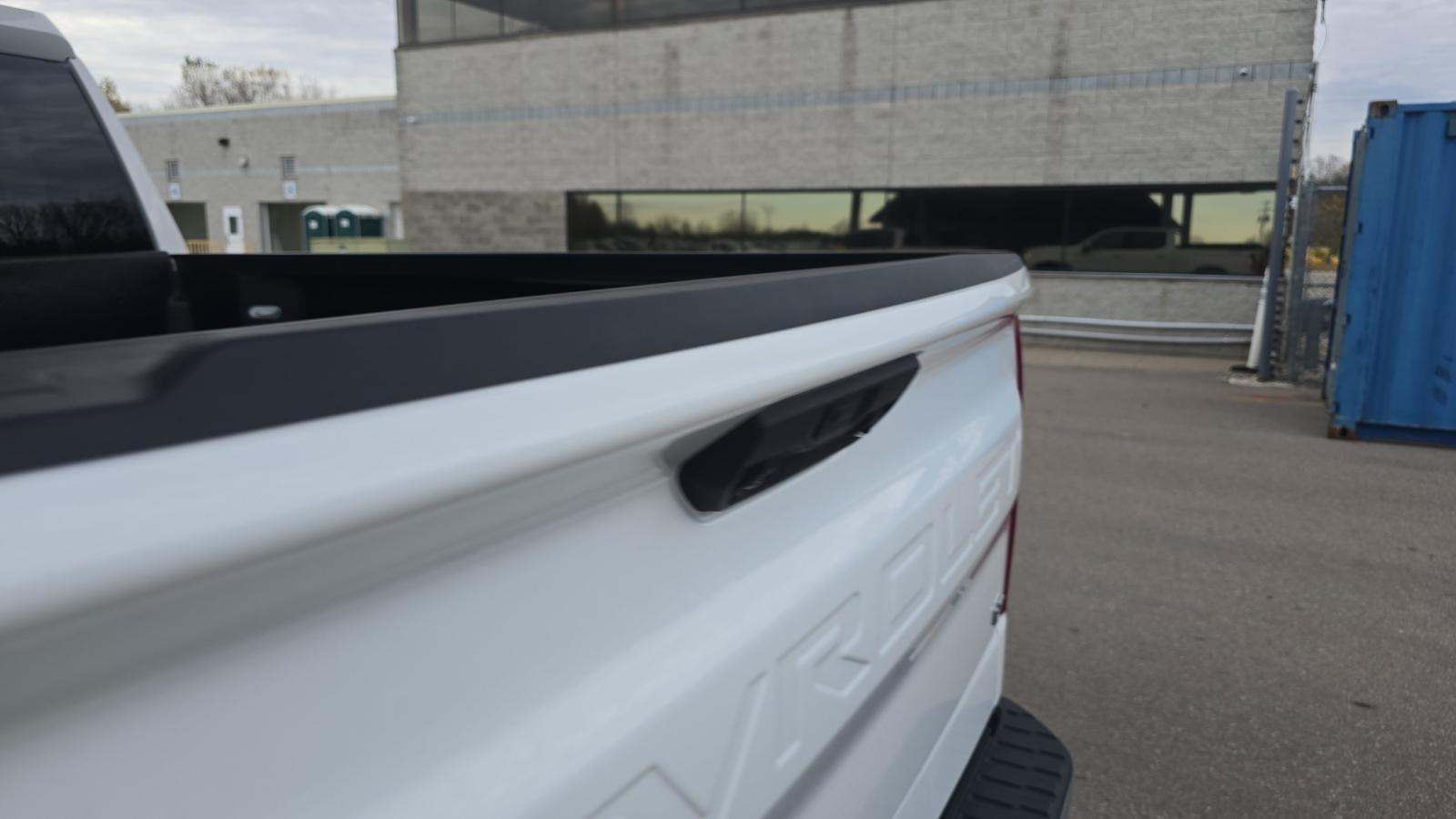 2025 Chevrolet Silverado 1500 LT AWD