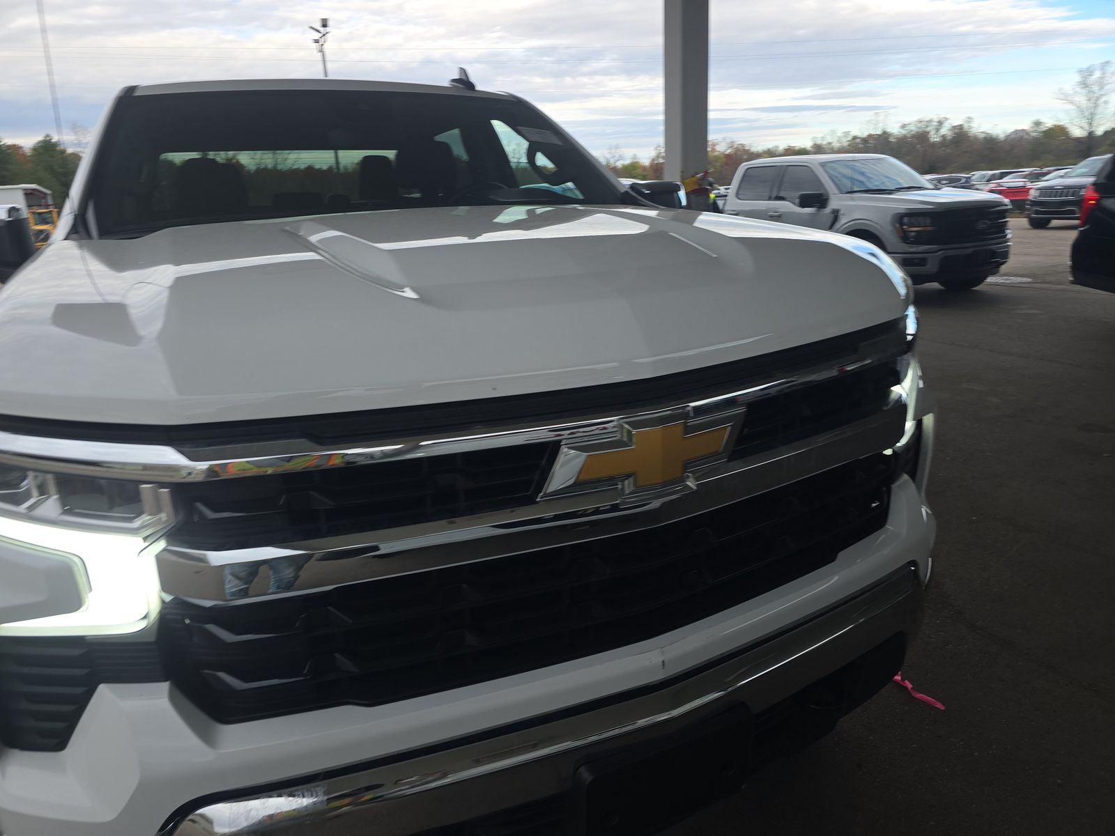 2025 Chevrolet Silverado 1500 LT AWD