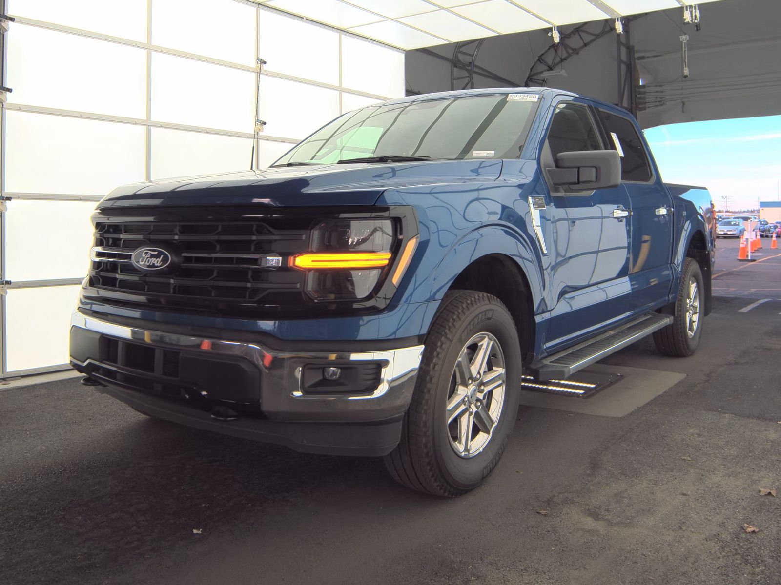 2025 Ford F-150 XLT AWD