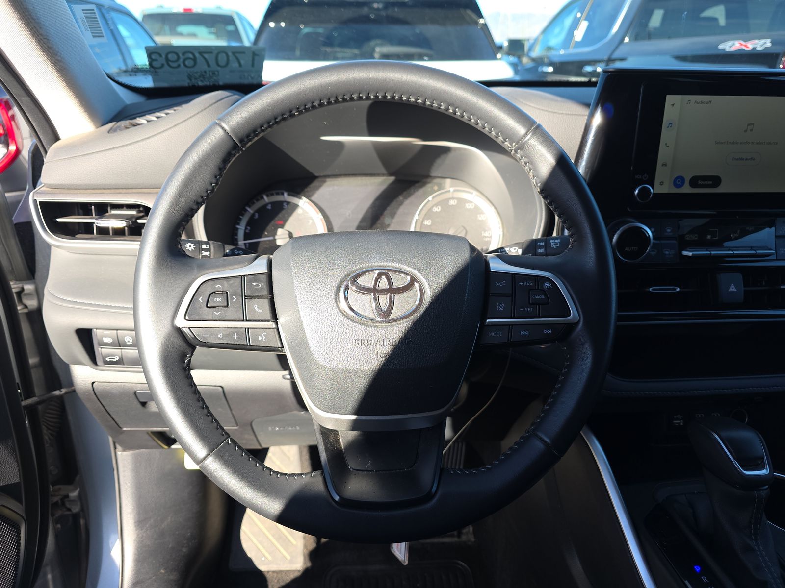 2024 Toyota Highlander LE AWD