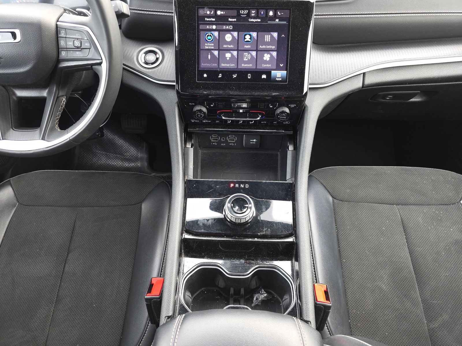 2023 Jeep Grand Cherokee Altitude AWD