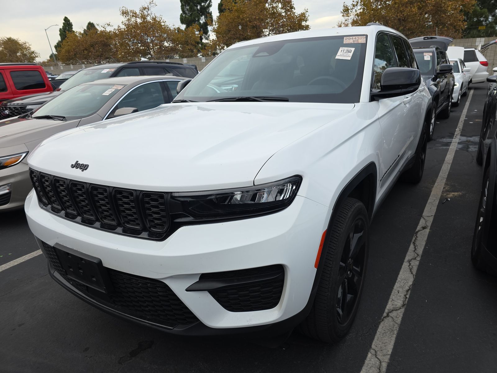 2023 Jeep Grand Cherokee Altitude AWD