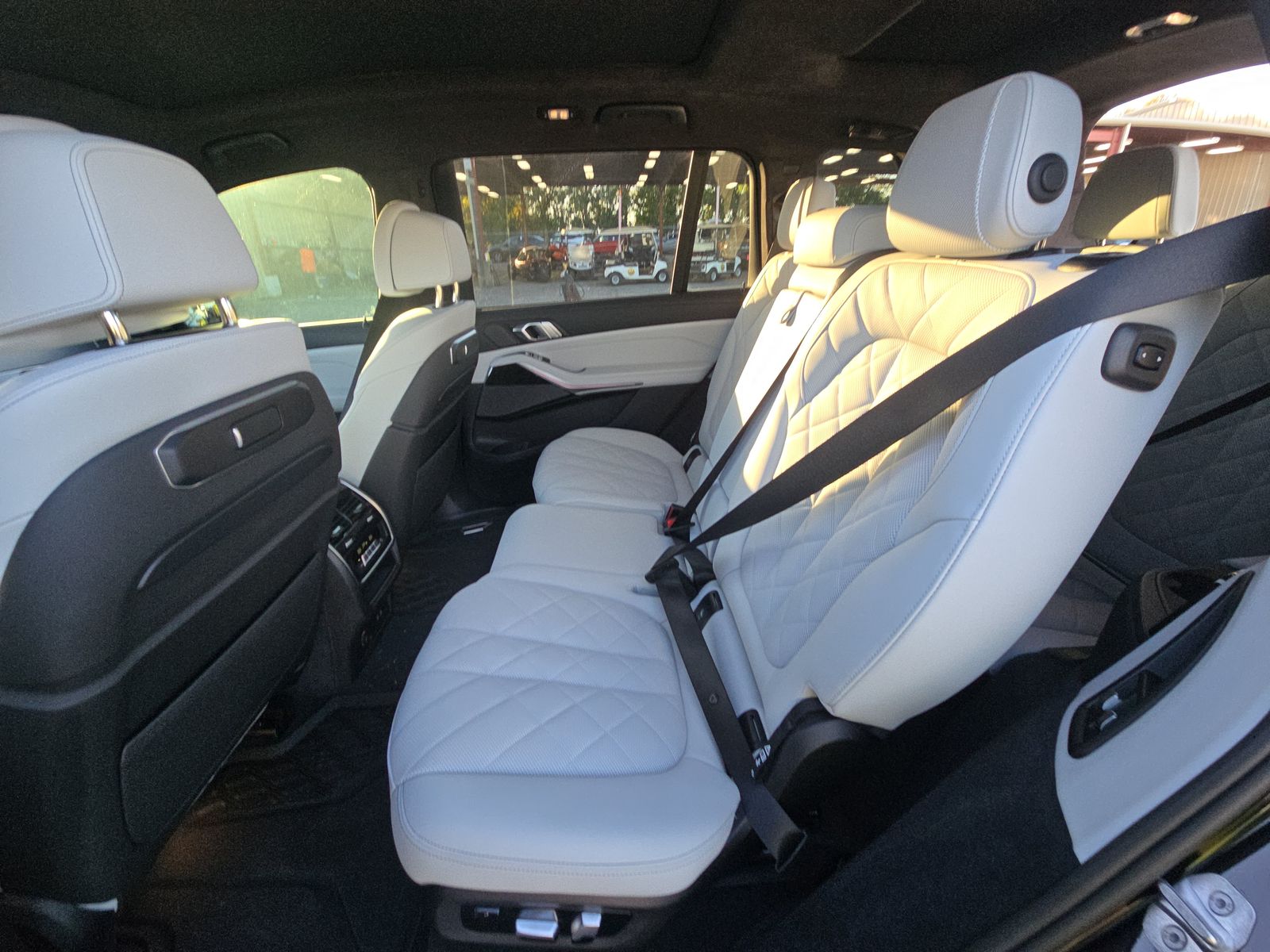 2024 BMW X7 xDrive40i AWD