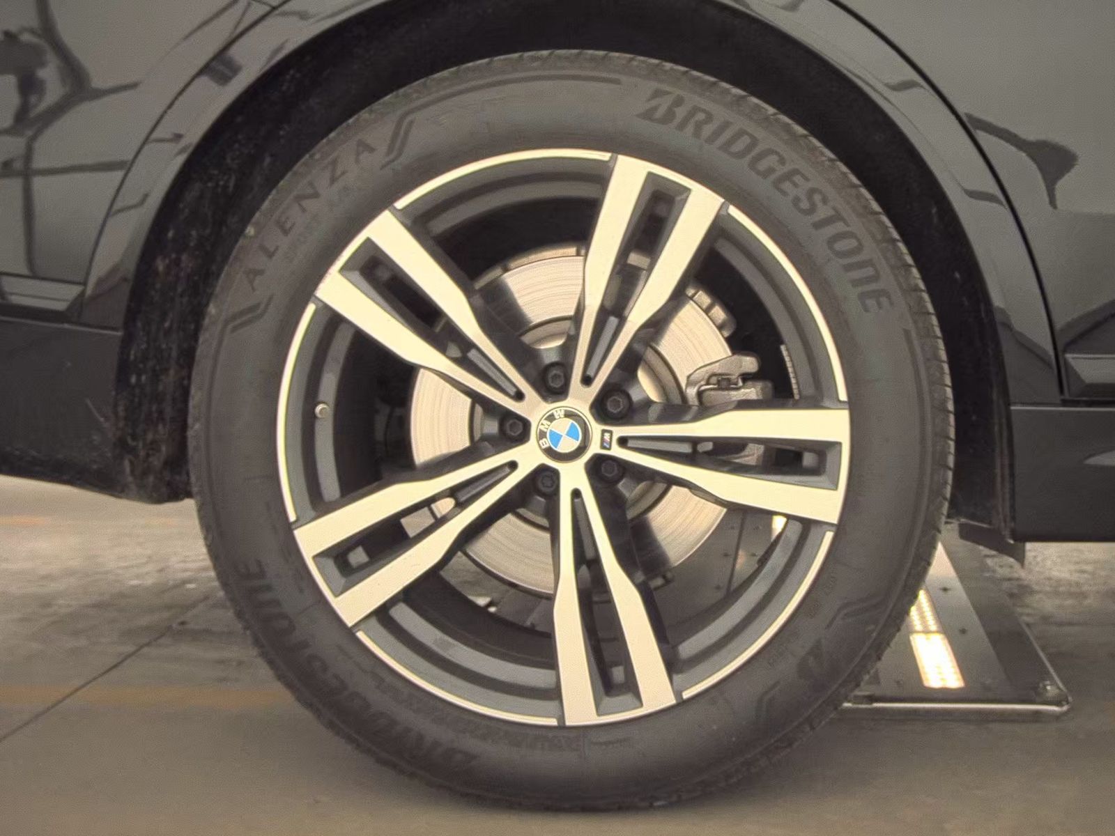 2024 BMW X7 xDrive40i AWD