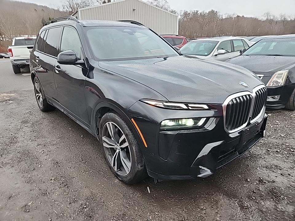 2023 BMW X7 xDrive40i AWD