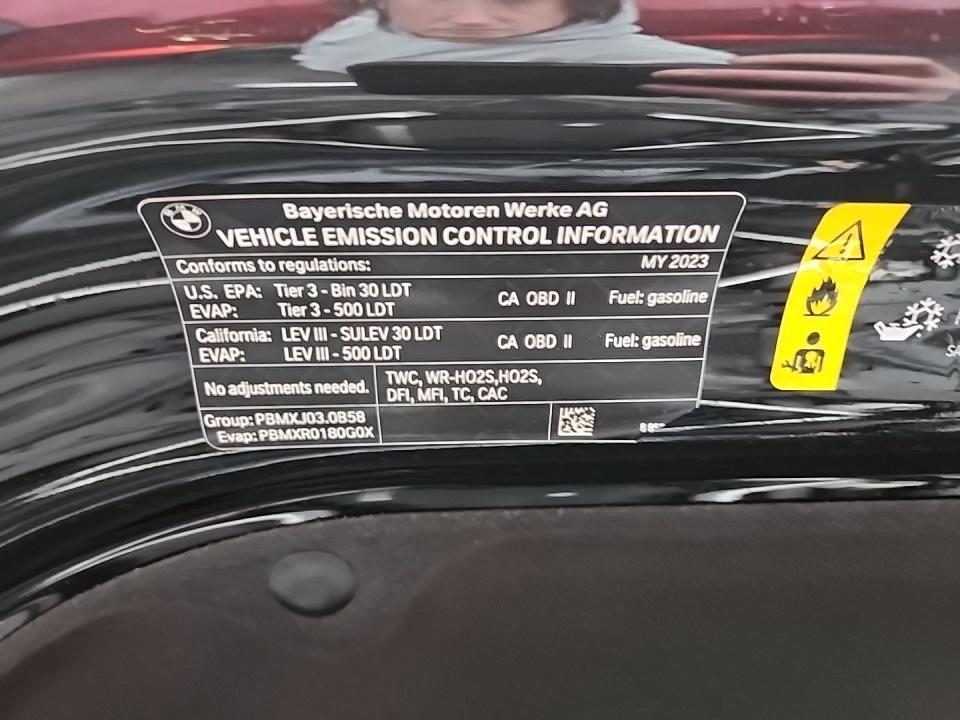 2023 BMW X7 xDrive40i AWD