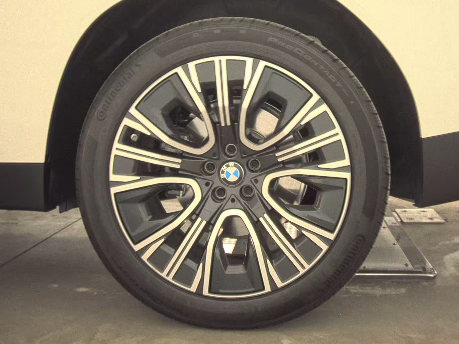 2025 BMW X3 xDrive30i AWD