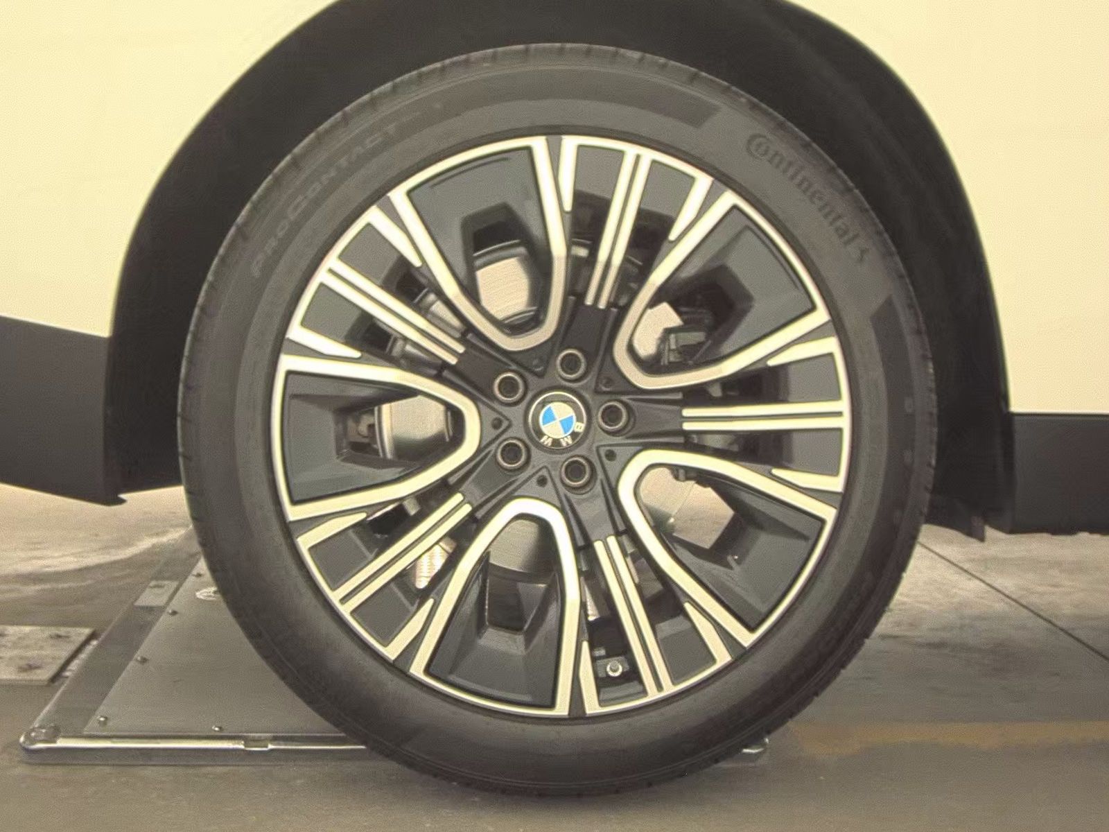 2025 BMW X3 xDrive30i AWD