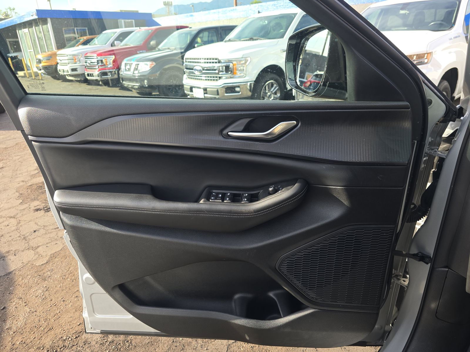 2024 Jeep Grand Cherokee Altitude AWD