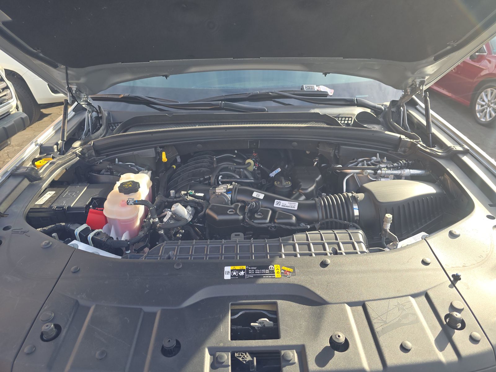 2024 Jeep Grand Cherokee Altitude AWD