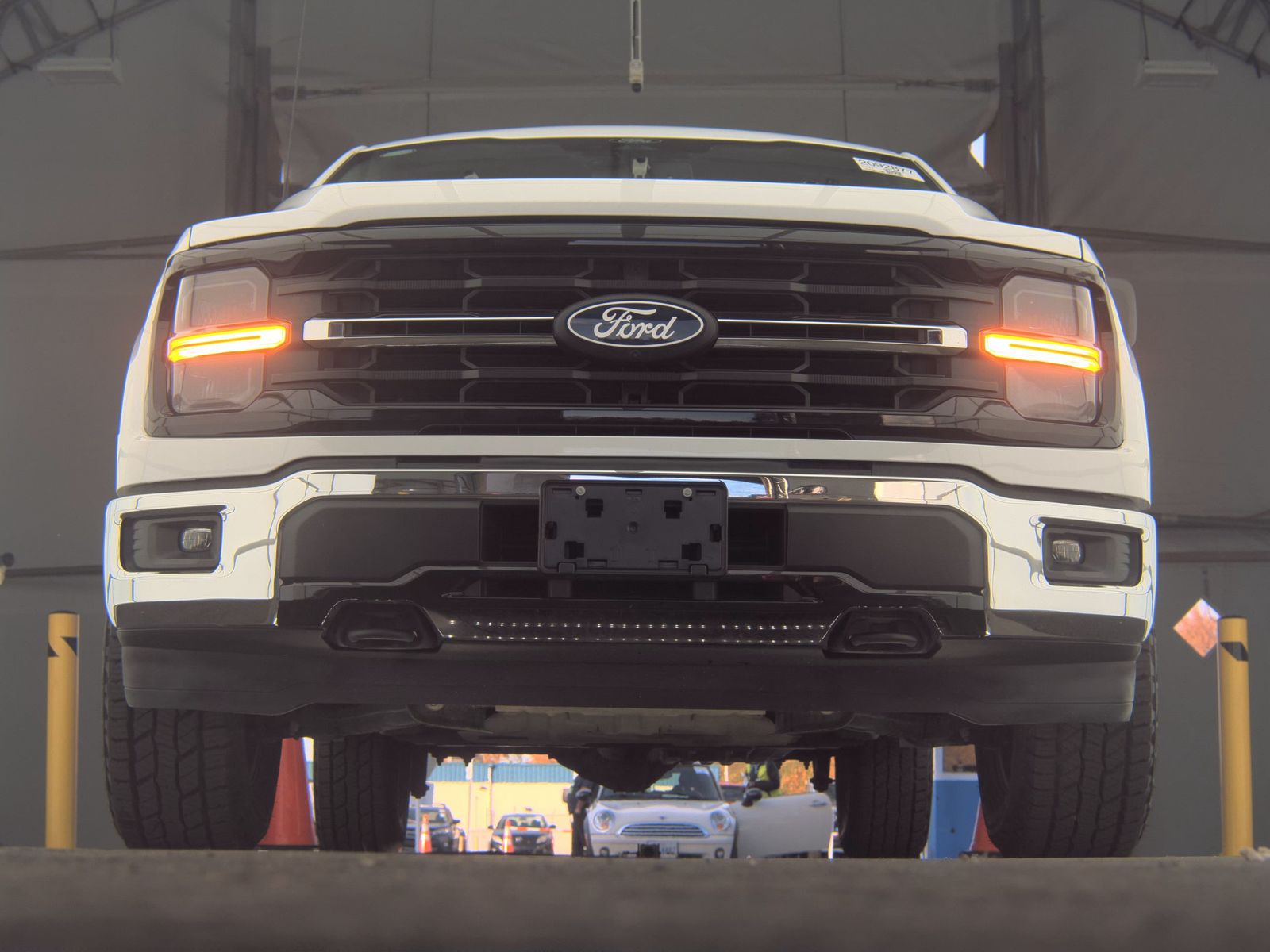 2024 Ford F-150 XLT AWD