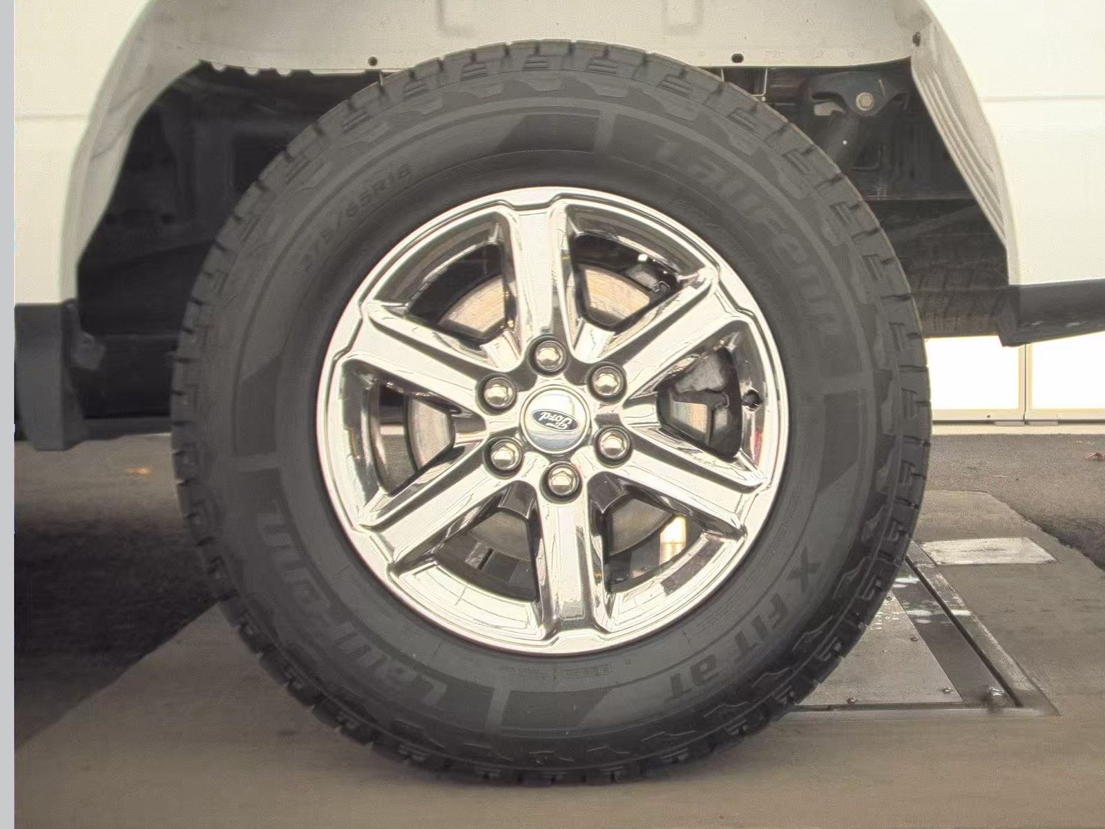 2024 Ford F-150 XLT AWD