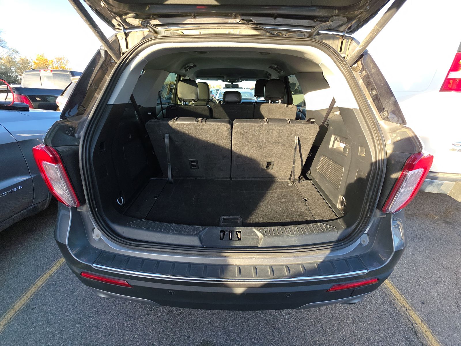 2023 Ford Explorer Limited RWD