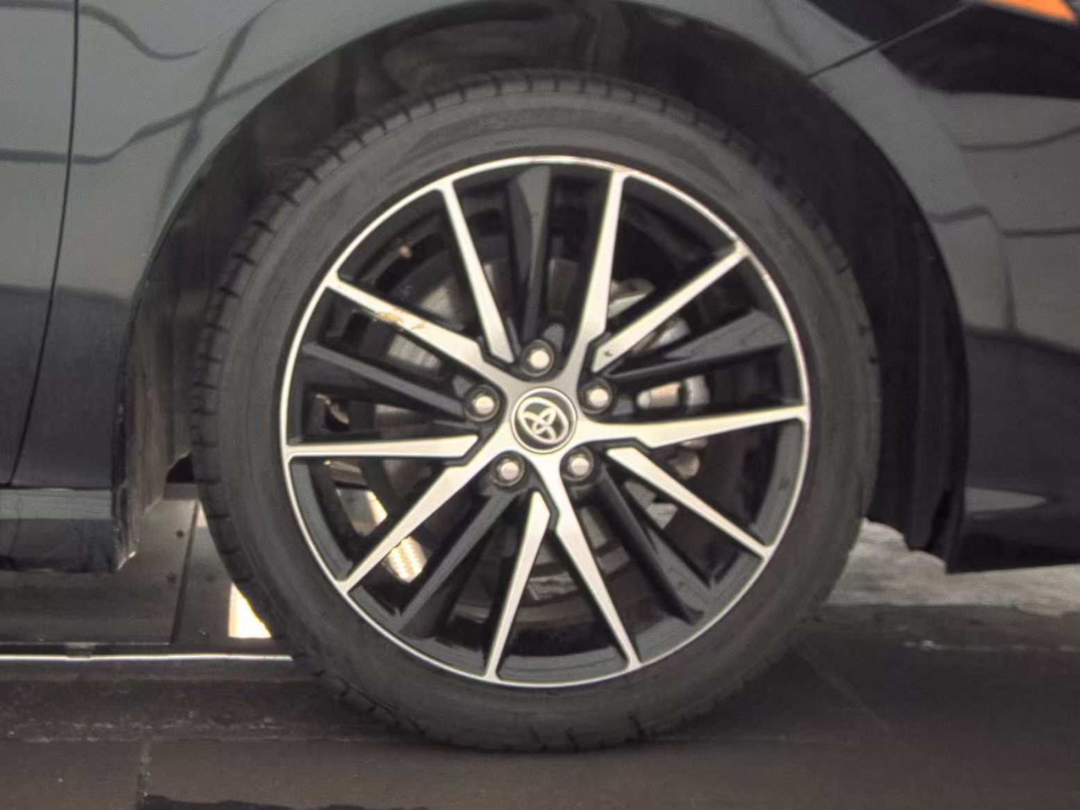 2024 Toyota Camry SE FWD