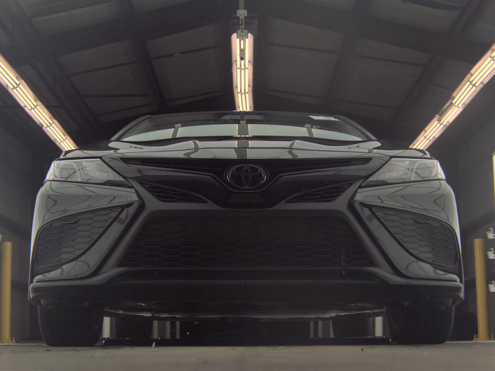 2024 Toyota Camry SE FWD