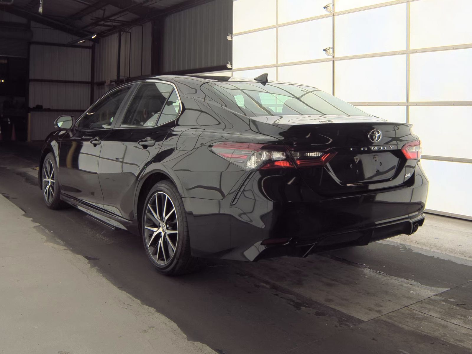 2024 Toyota Camry SE FWD