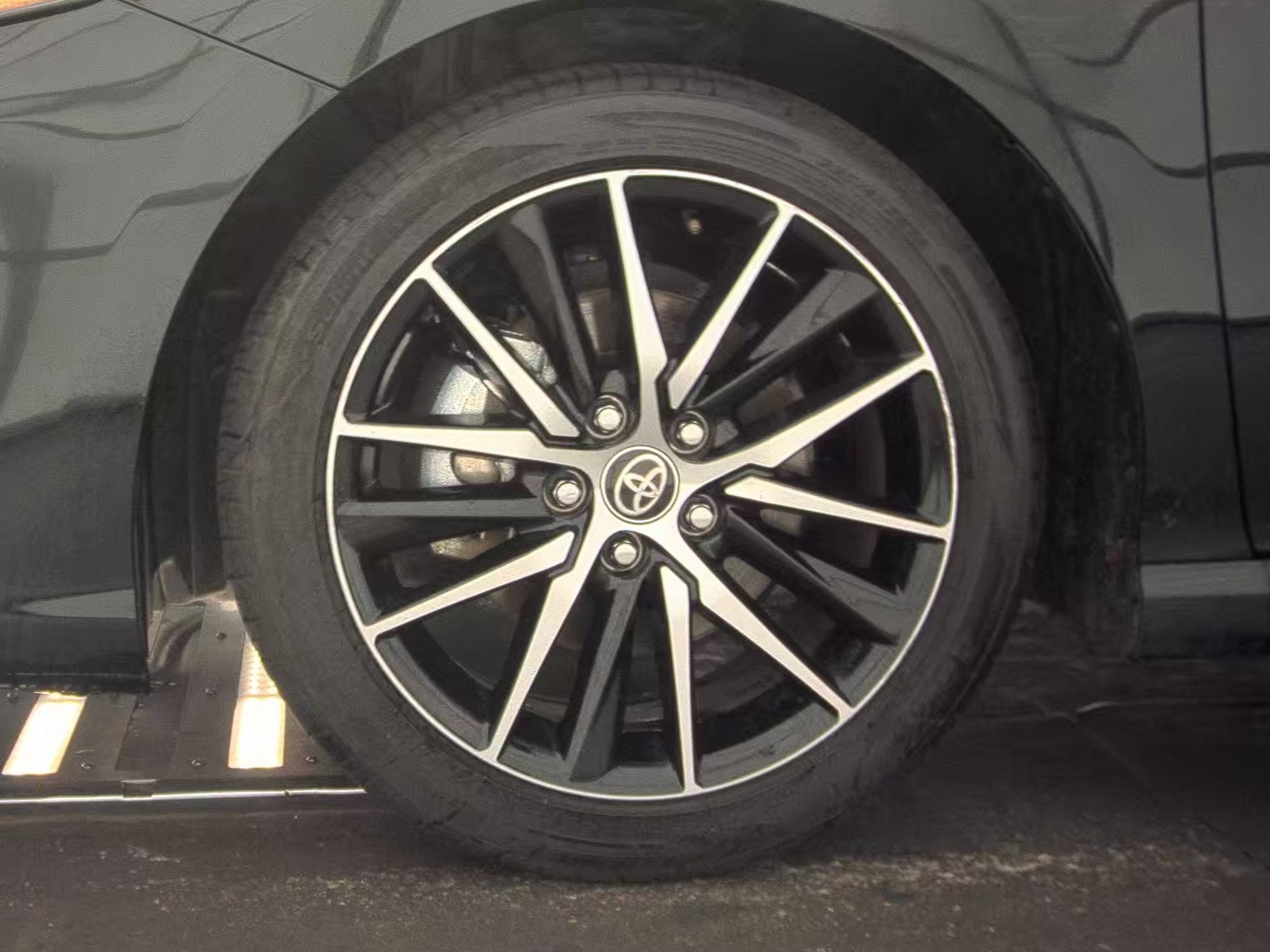 2024 Toyota Camry SE FWD