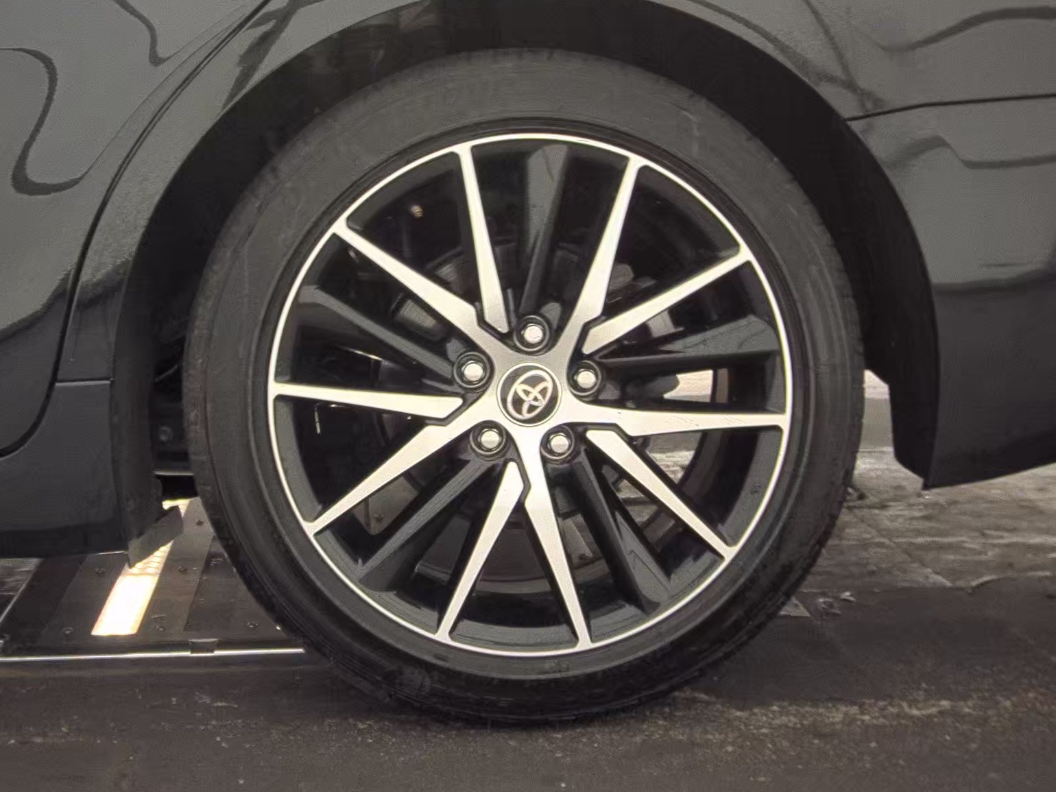 2024 Toyota Camry SE FWD