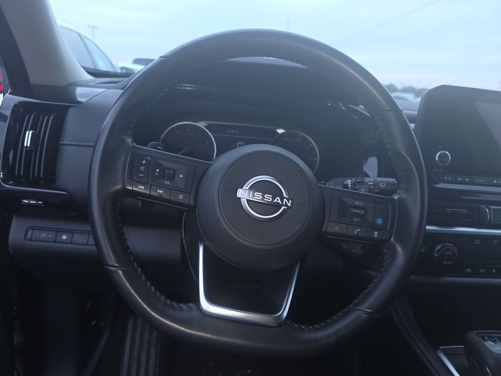 2024 Nissan Pathfinder SV FWD