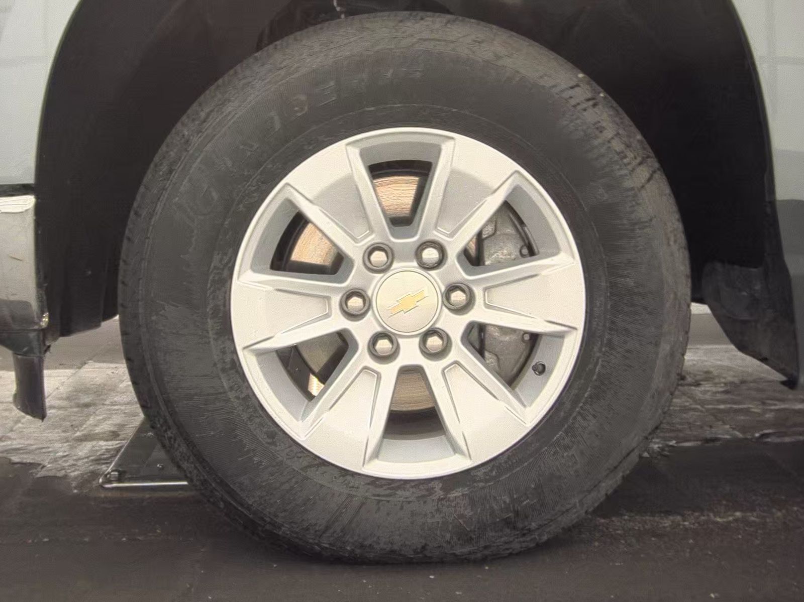 2023 Chevrolet Silverado 1500 LT AWD