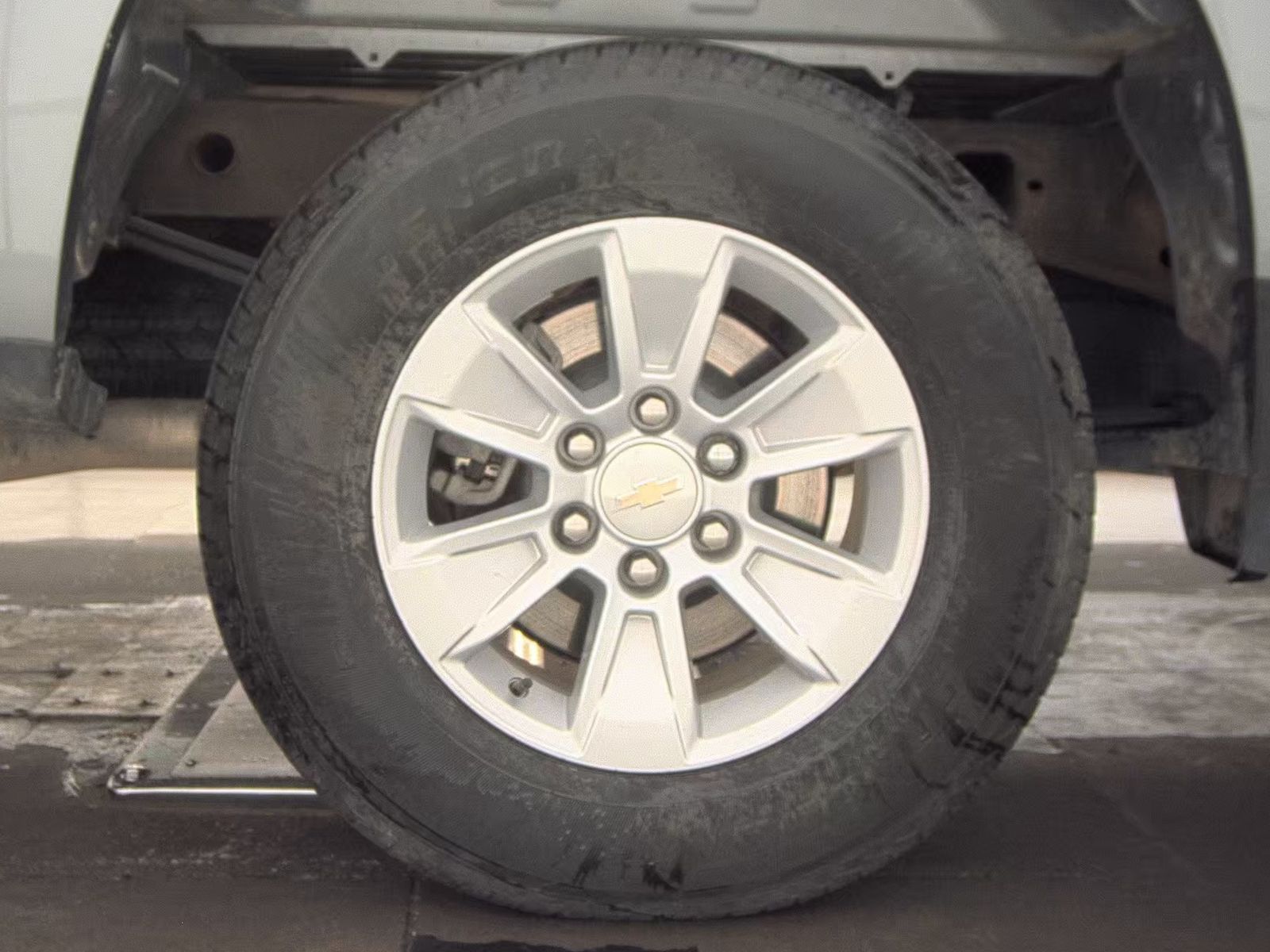 2023 Chevrolet Silverado 1500 LT AWD