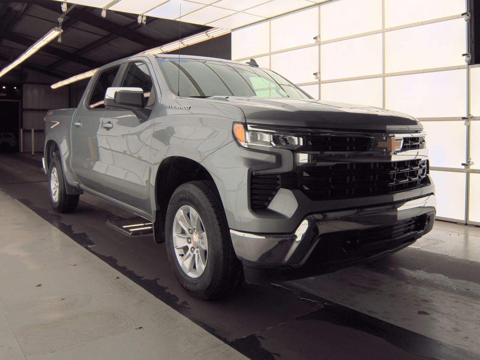 2023 Chevrolet Silverado 1500 LT AWD