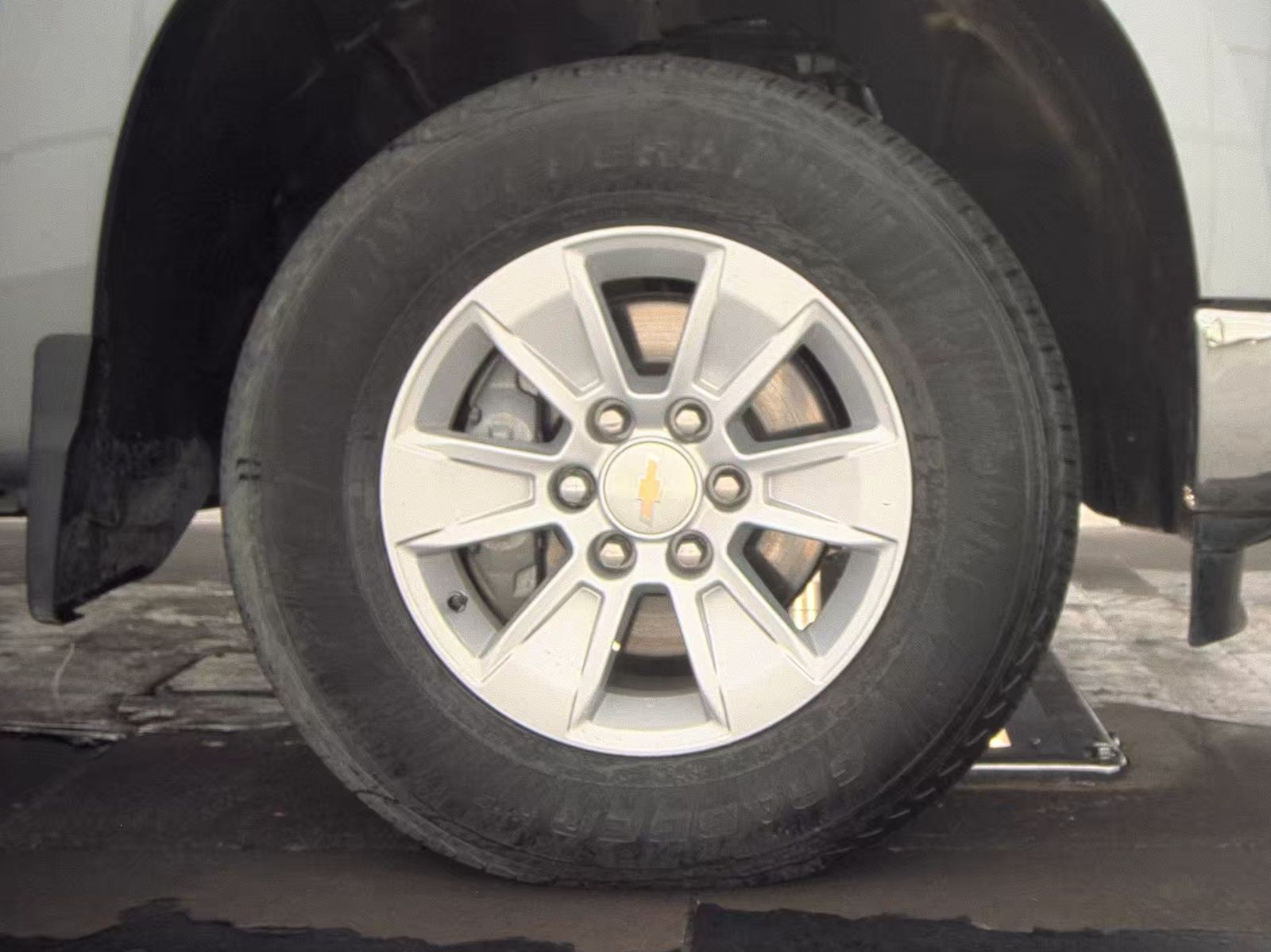 2023 Chevrolet Silverado 1500 LT AWD