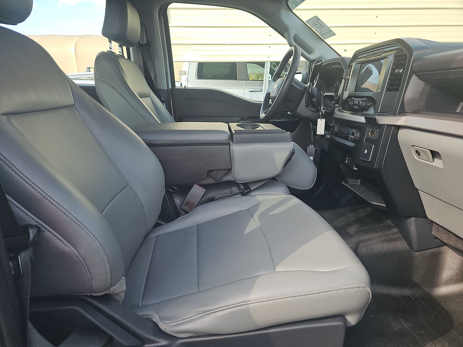 2023 Ford F-150 XL RWD