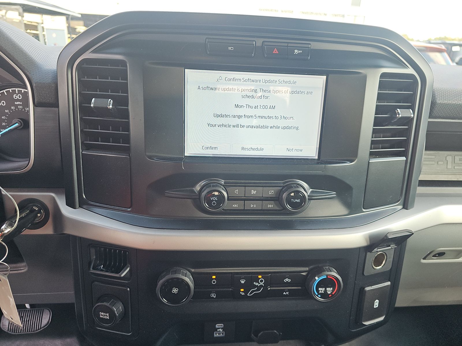 2023 Ford F-150 XL RWD