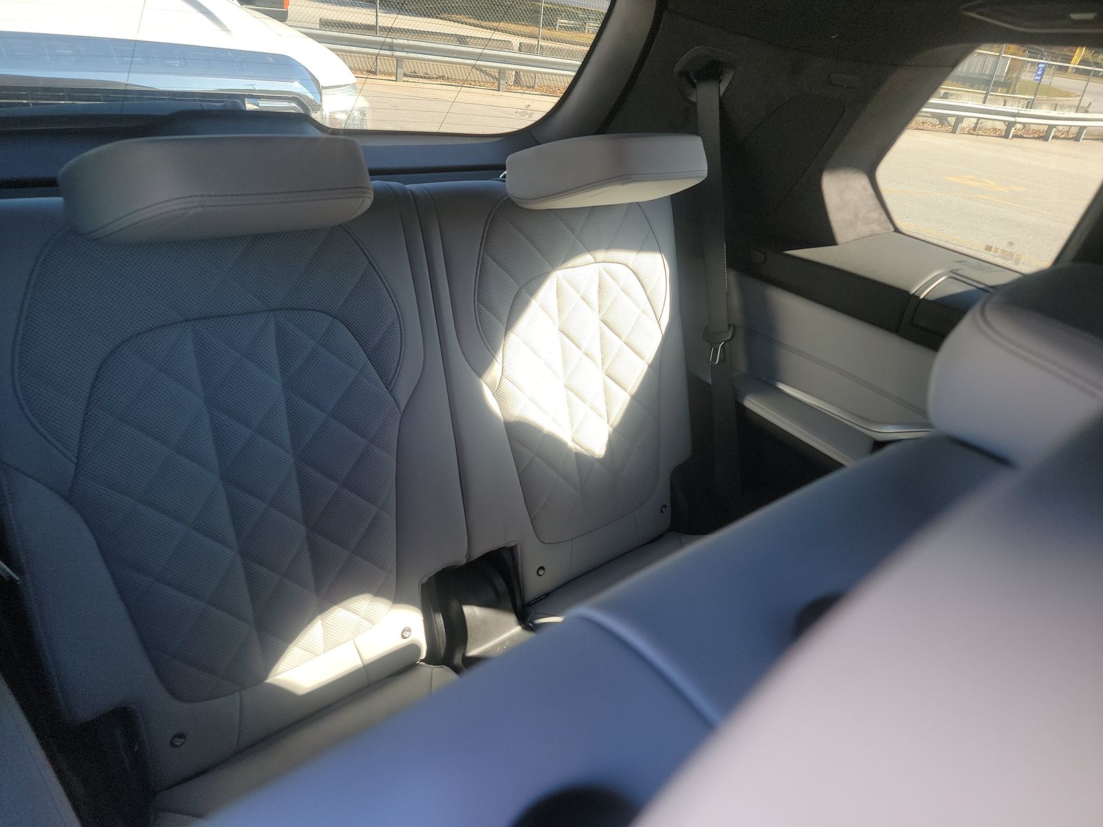 2023 BMW X7 xDrive40i AWD