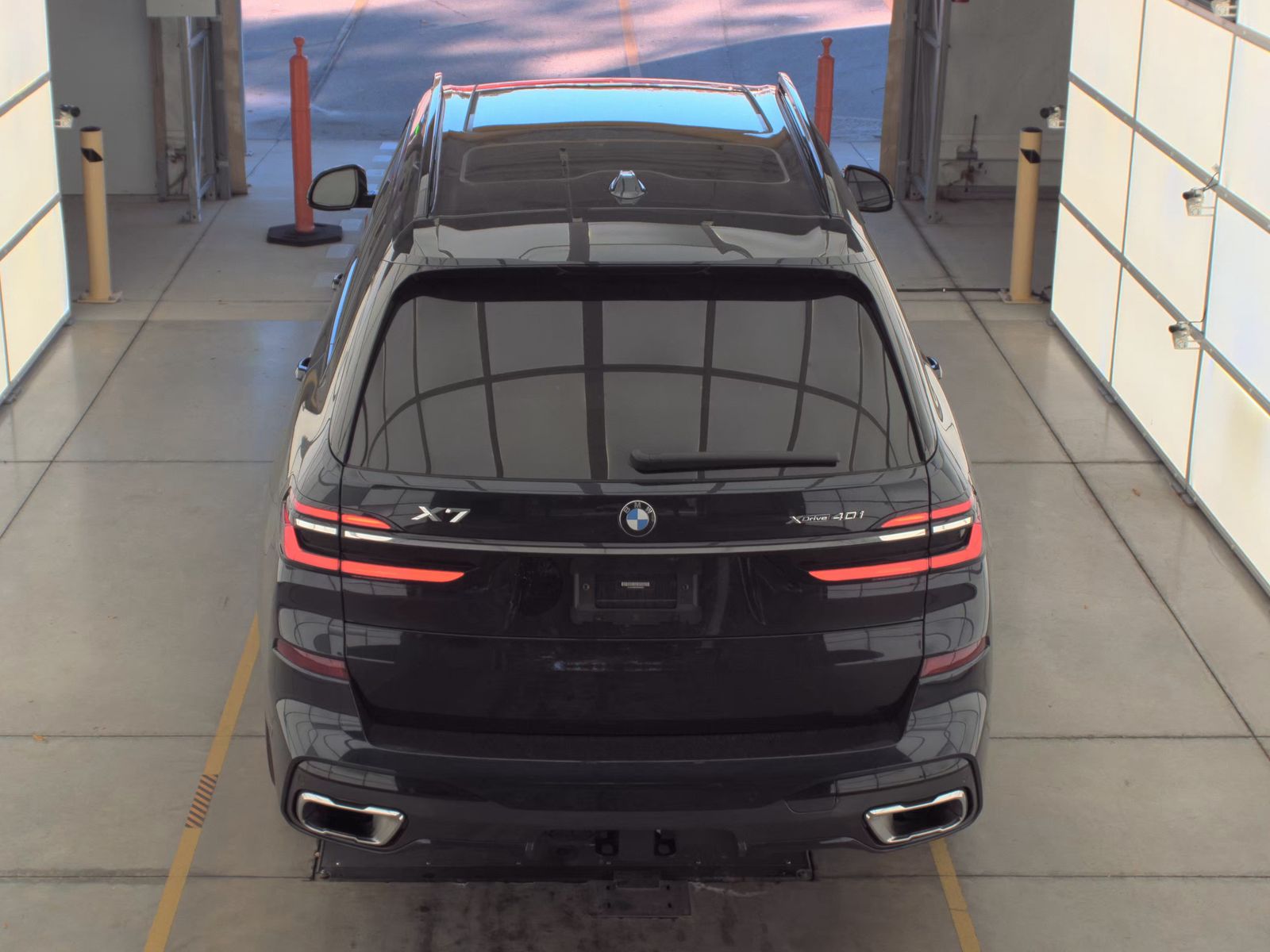 2023 BMW X7 xDrive40i AWD