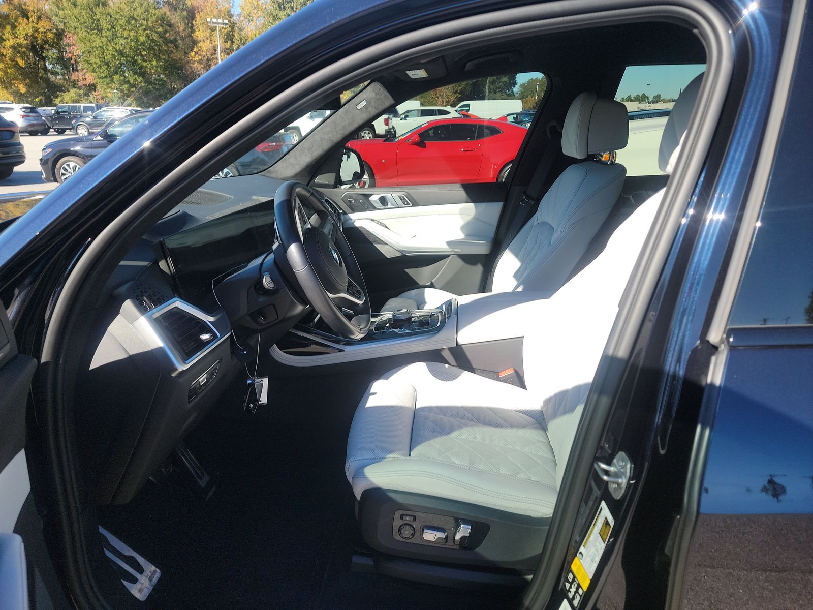 2023 BMW X7 xDrive40i AWD