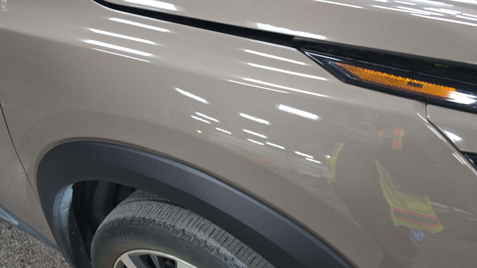 2023 Nissan Pathfinder Platinum FWD