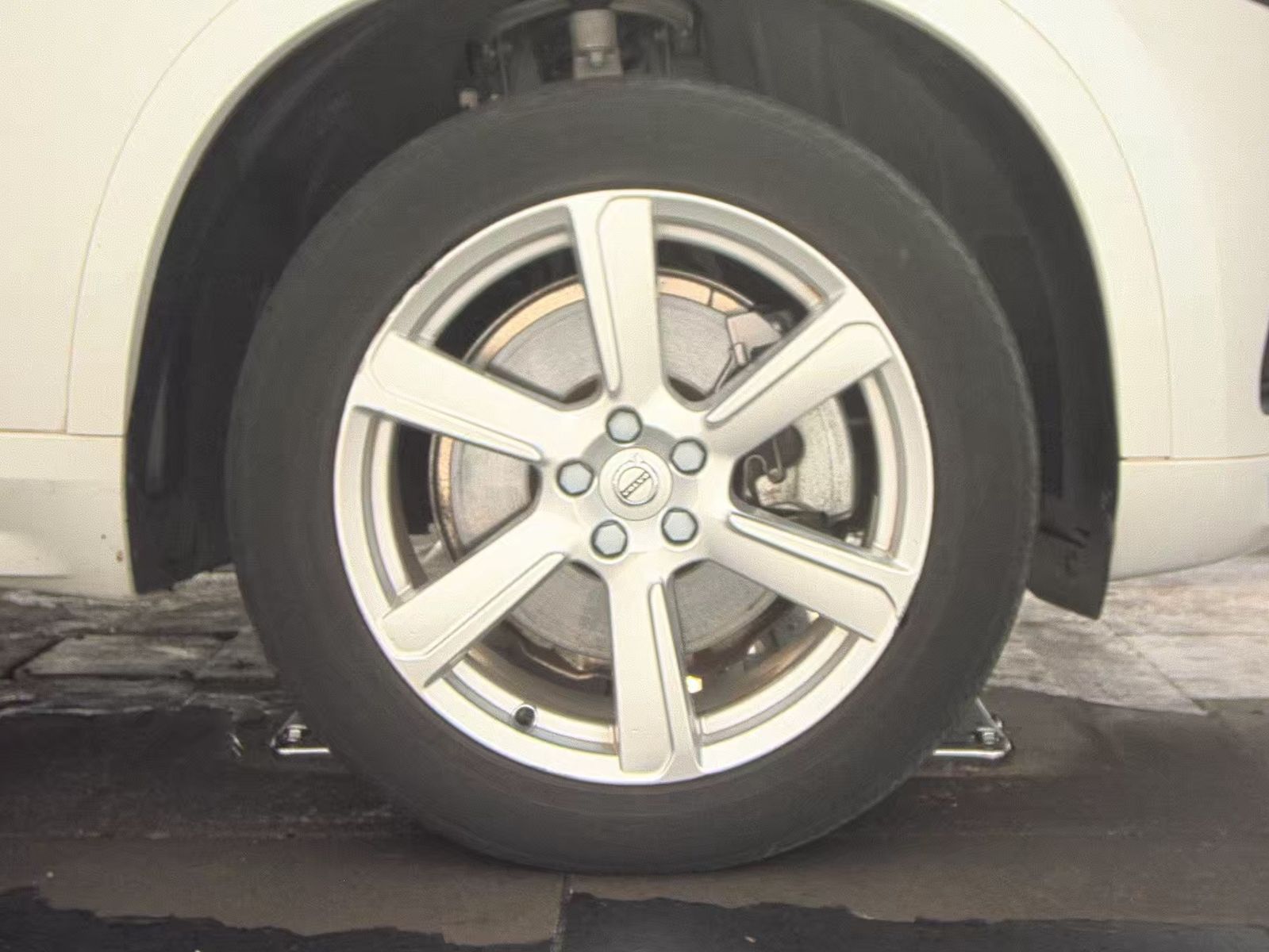 2023 Volvo XC90 B6 Core AWD