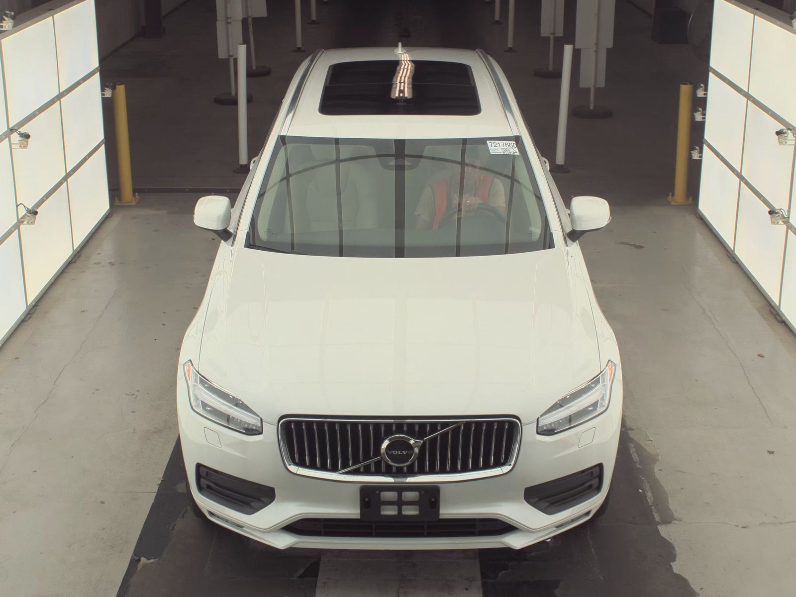2023 Volvo XC90 B6 Core AWD