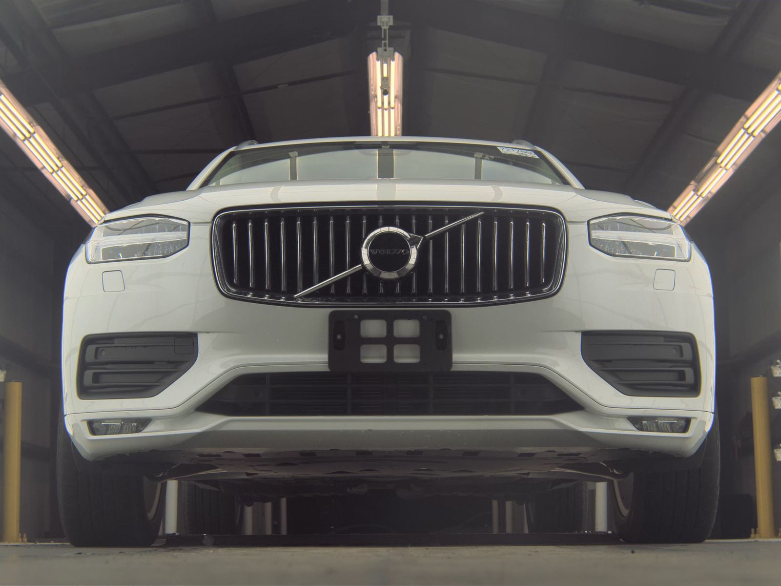 2023 Volvo XC90 B6 Core AWD