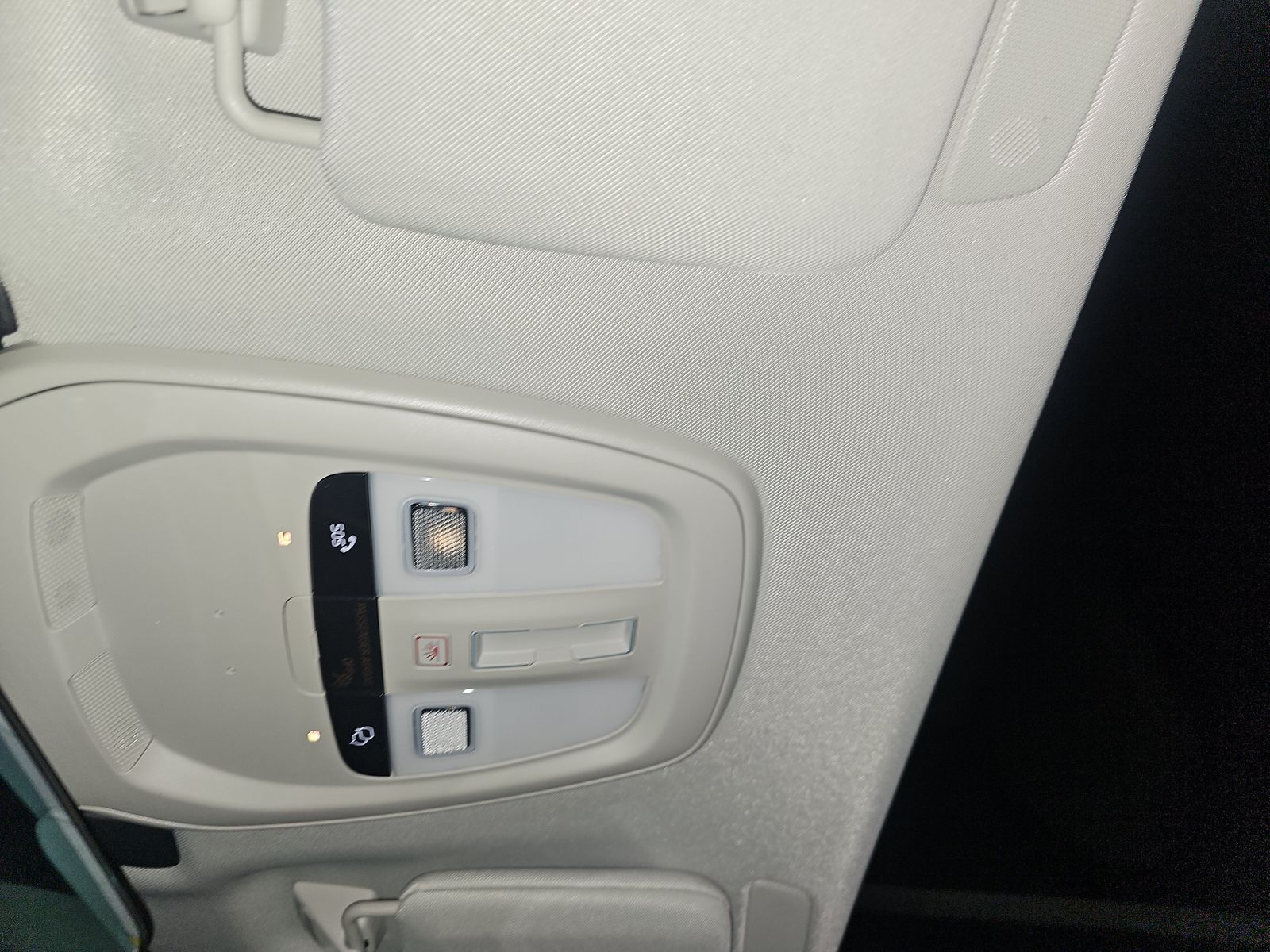 2023 Volvo XC90 B6 Core AWD