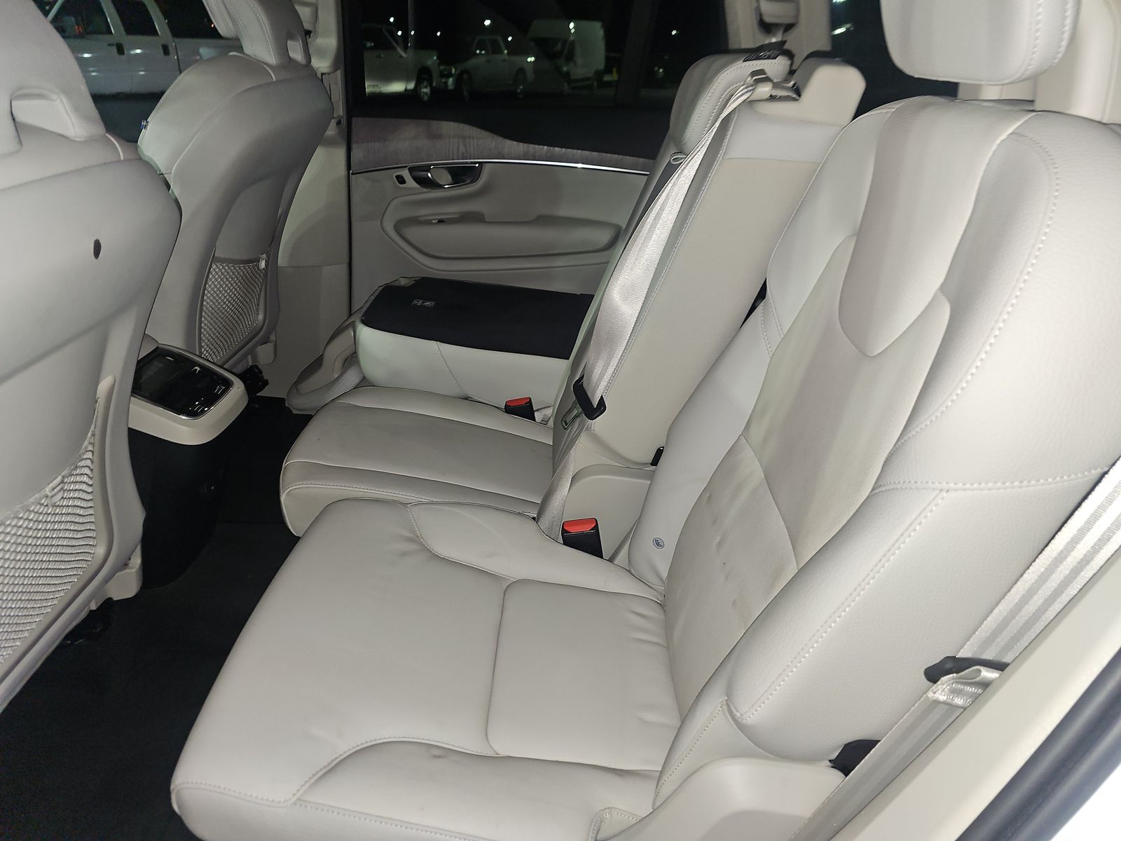 2023 Volvo XC90 B6 Core AWD