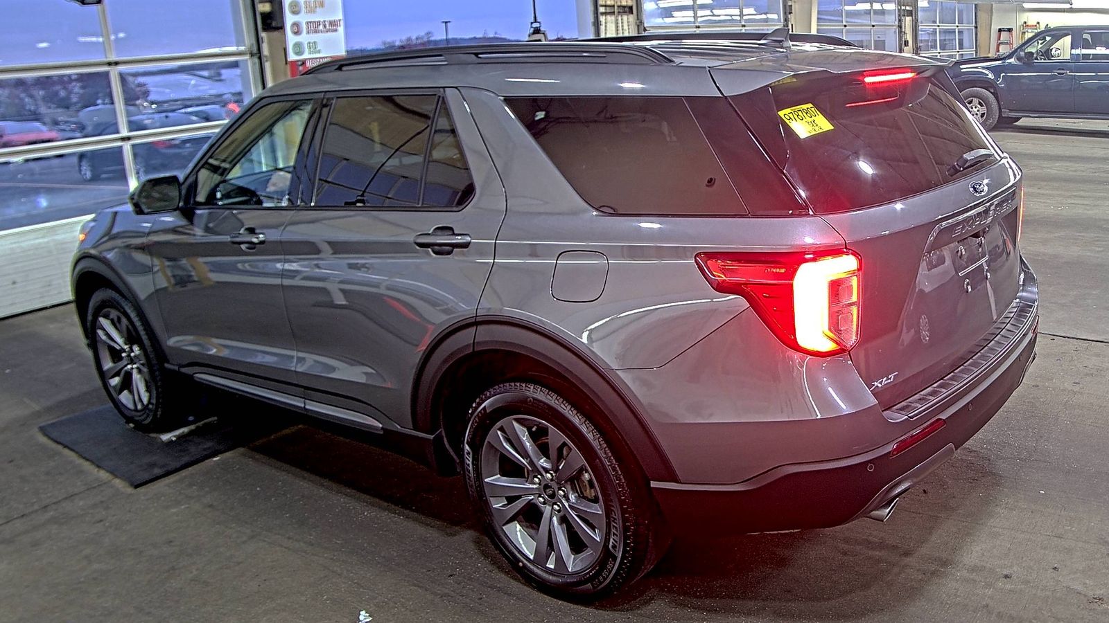 2022 Ford Explorer XLT AWD