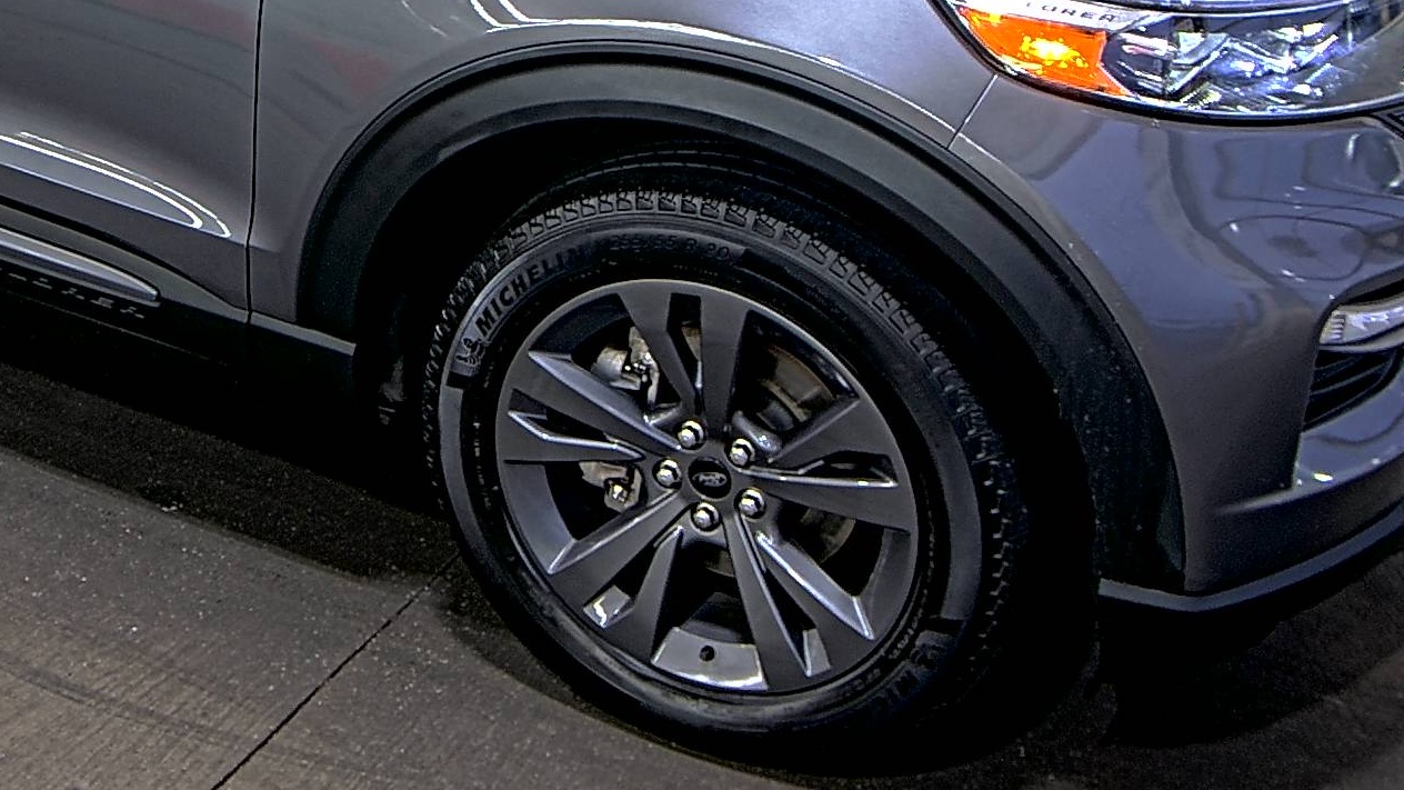 2022 Ford Explorer XLT AWD