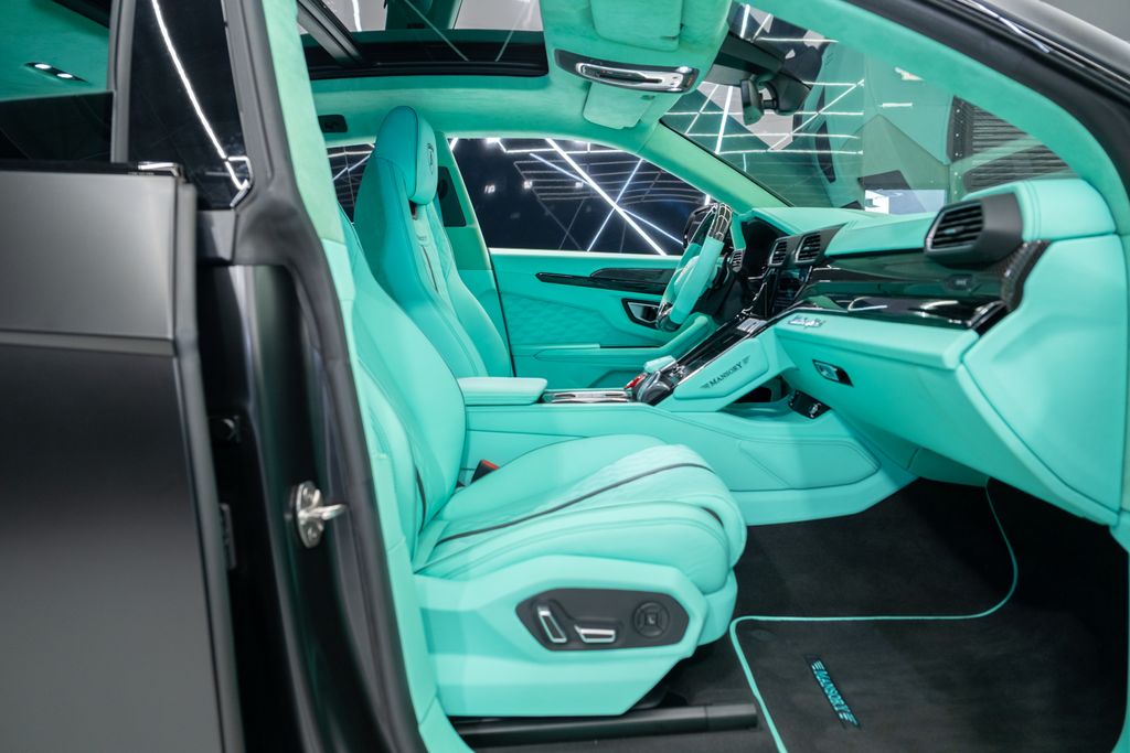 2024 Lamborghini Urus S AWD