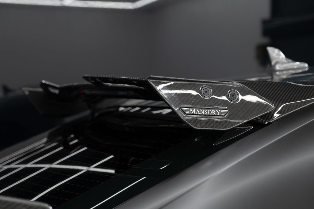 2024 Lamborghini Urus S AWD