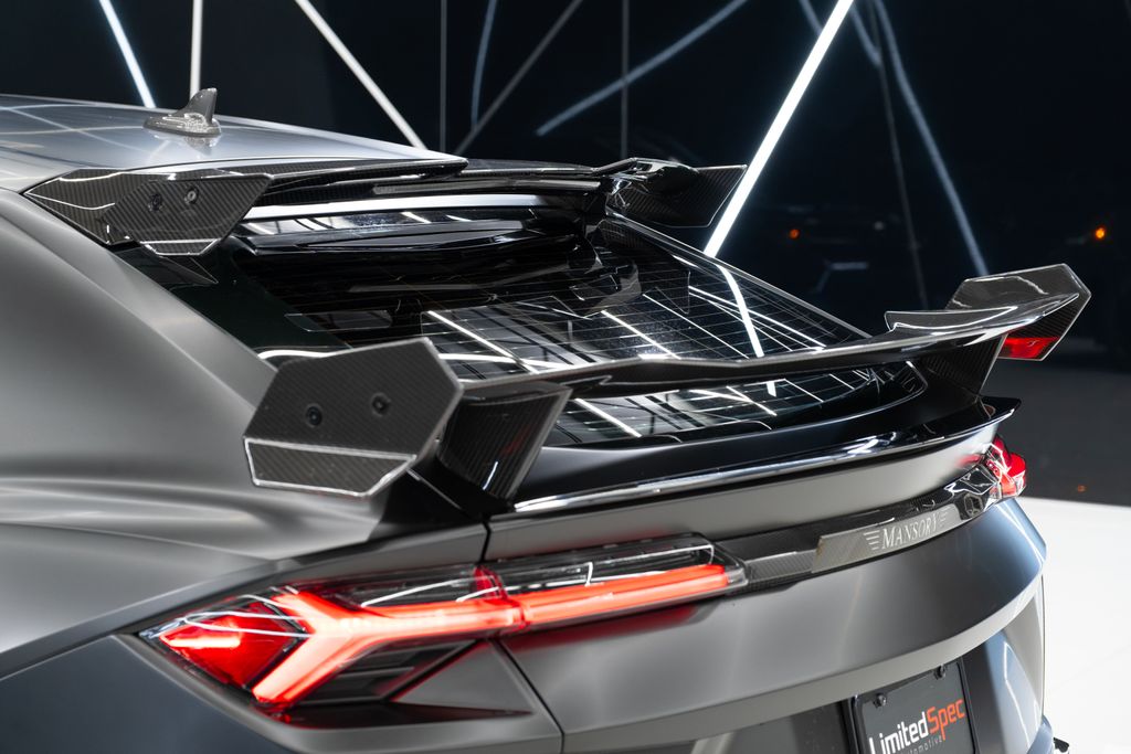 2024 Lamborghini Urus S AWD