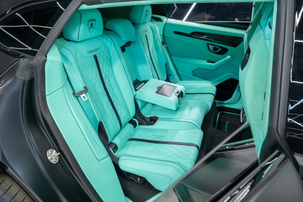 2024 Lamborghini Urus S AWD