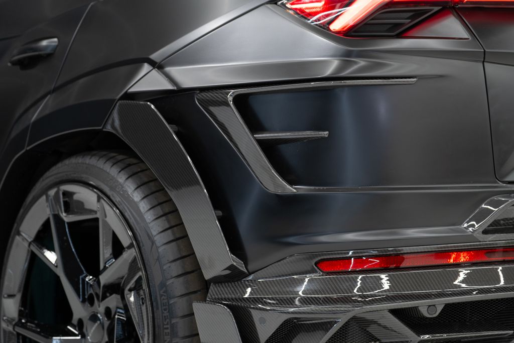 2024 Lamborghini Urus S AWD