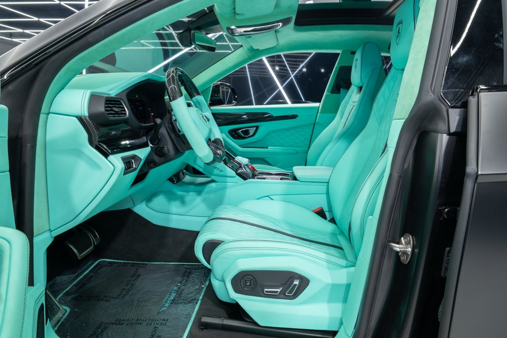 2024 Lamborghini Urus S AWD