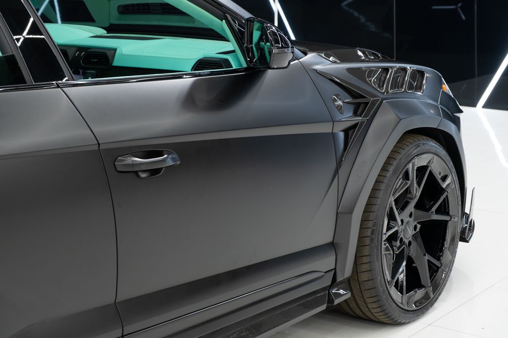 2024 Lamborghini Urus S AWD