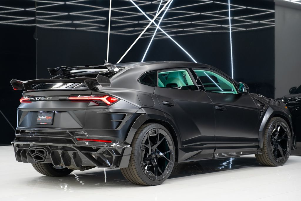 2024 Lamborghini Urus S AWD
