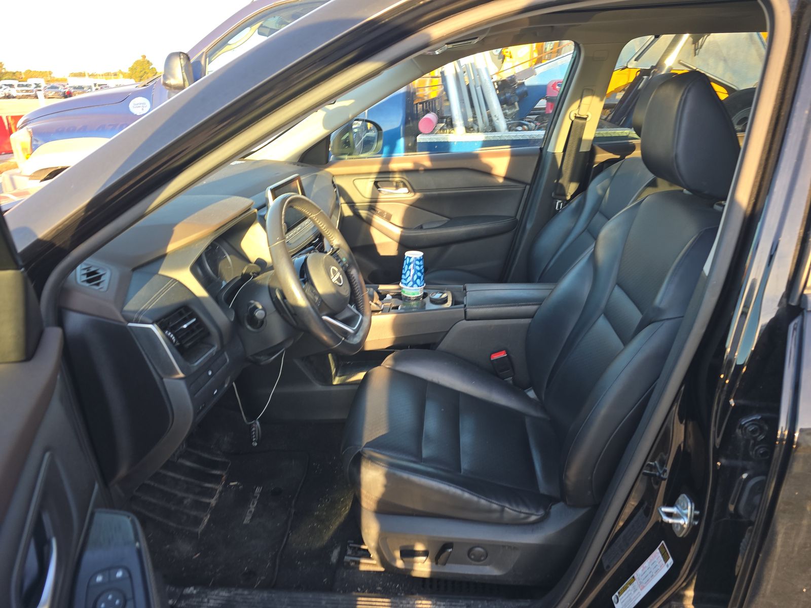 2022 Nissan Rogue SV AWD